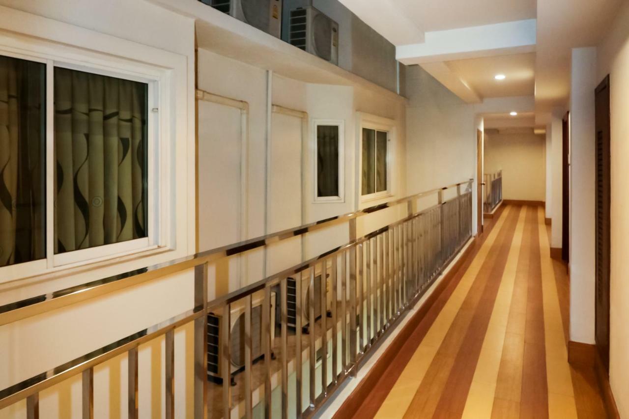 Oyo 120 Ja Siam City Near Bangkok Hospital Pattaya Ngoại thất bức ảnh