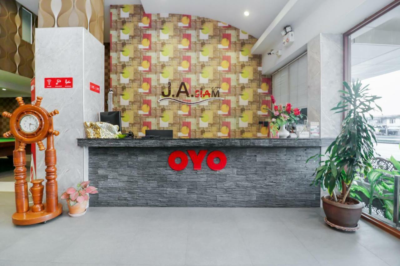 Oyo 120 Ja Siam City Near Bangkok Hospital Pattaya Ngoại thất bức ảnh